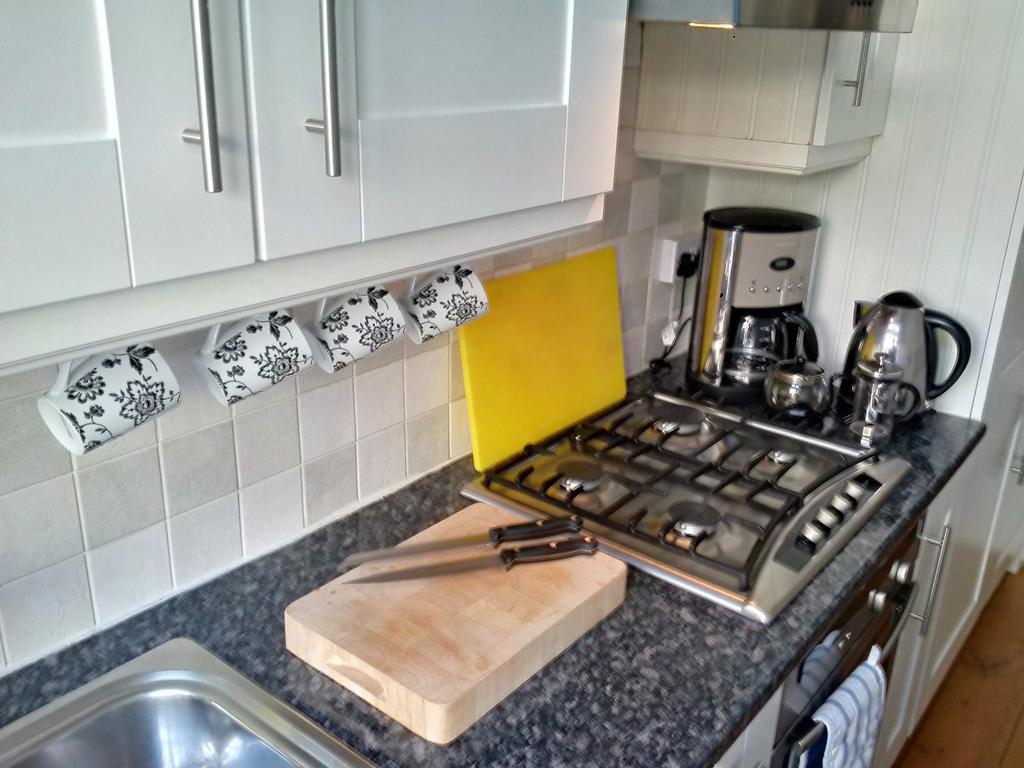 Luxury Holland Park, Sleeps 2, Free S'Fast Wifi Apartment London Exterior photo